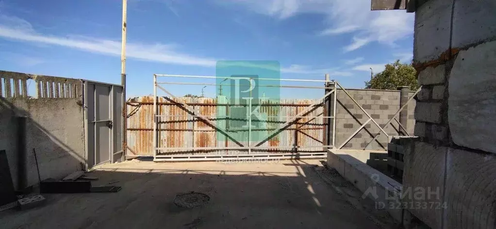 Торговая площадь в Севастополь ул. Хрусталева, 100 (158 м) - Фото 2