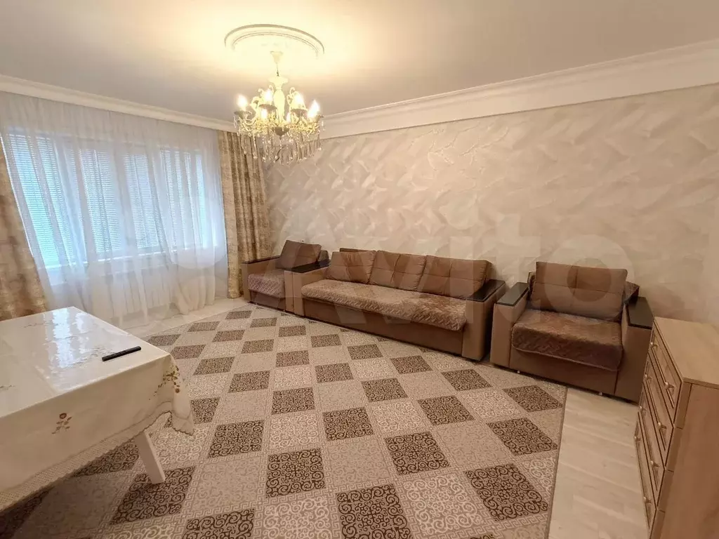 2-к. квартира, 70 м, 9/10 эт. - Фото 1