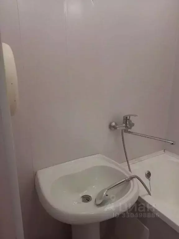 2-к кв. Татарстан, Зеленодольск ул. Королева, 8 (50.0 м) - Фото 1