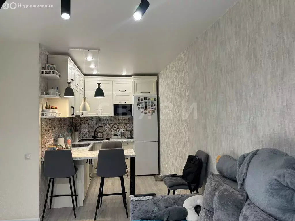 2-комнатная квартира: Тюмень, улица Первооткрывателей, 14 (41 м) - Фото 2