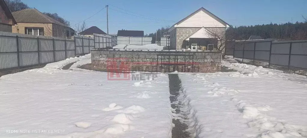 Участок в Белгородская область, Старооскольский городской округ, с. ... - Фото 1