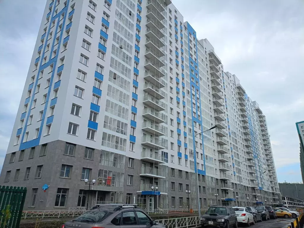 2-к кв. Красноярский край, Красноярск ул. Лесников, 55 (50.0 м) - Фото 0