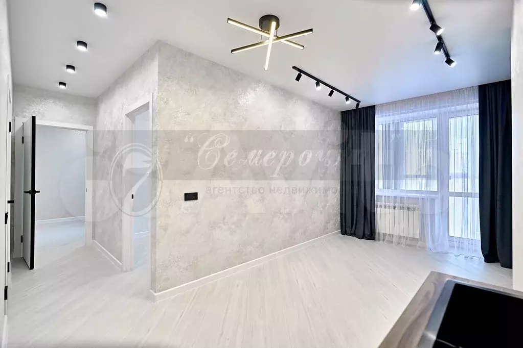 2-к. квартира, 60 м, 2/9 эт. - Фото 1