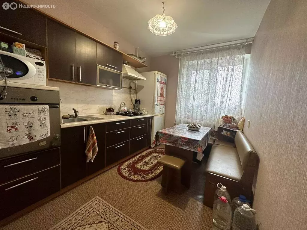 2-комнатная квартира: Армавир, улица Чичерина, 61 (49 м) - Фото 1