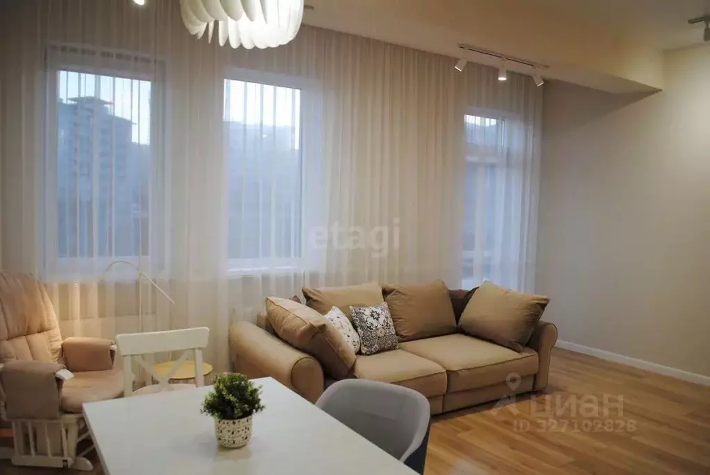 2-к кв. Крым, Судак ул. Октябрьская, 59 (82.1 м) - Фото 1