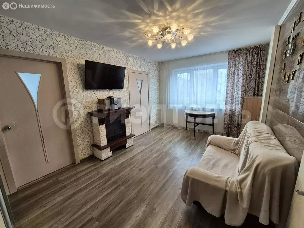 3-комнатная квартира: Мурманск, улица Аскольдовцев, 43 (47.8 м) - Фото 0