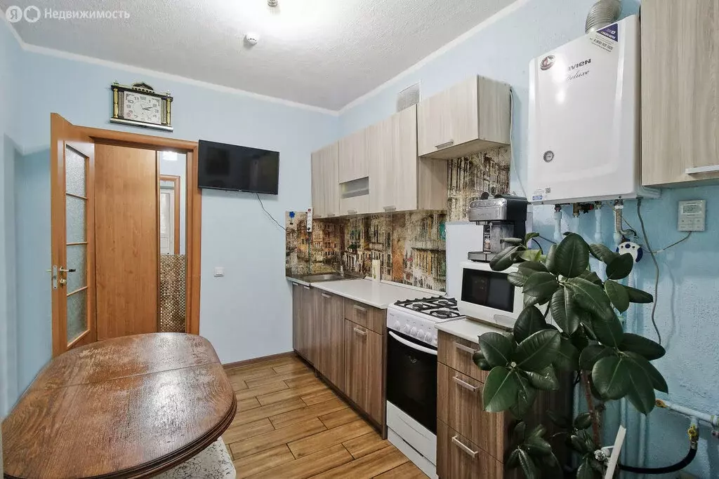 1-комнатная квартира: Калининград, улица Ульяны Громовой, 96 (37.9 м) - Фото 0