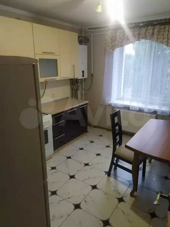Комната 13,3 м в 2-к., 3/5 эт. - Фото 0