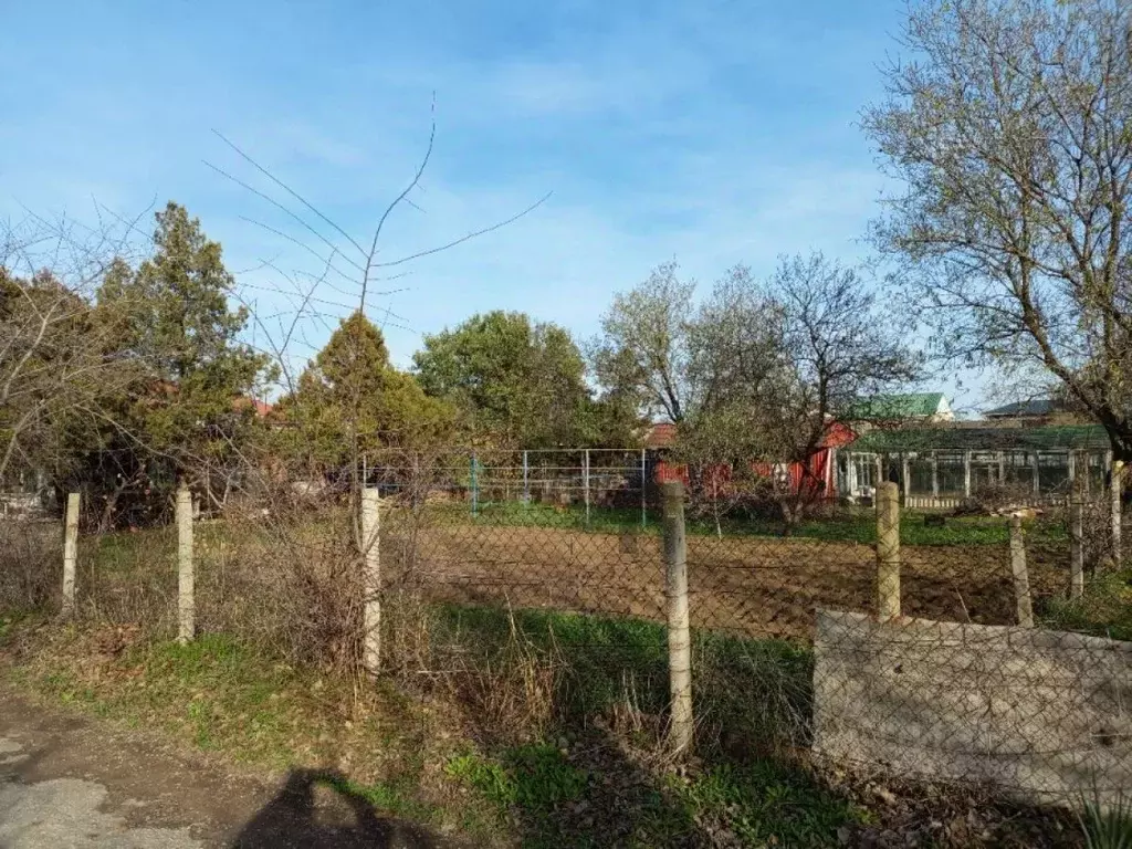 Участок в Краснодарский край, Темрюкский район, пос. Сенной ул. ... - Фото 1