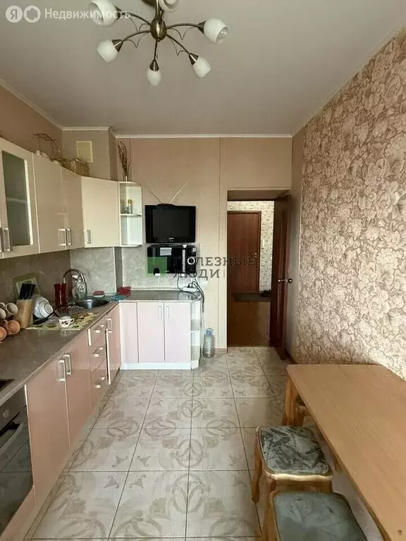 2-комнатная квартира: Белгород, Октябрьская улица, 46 (59.6 м) - Фото 1