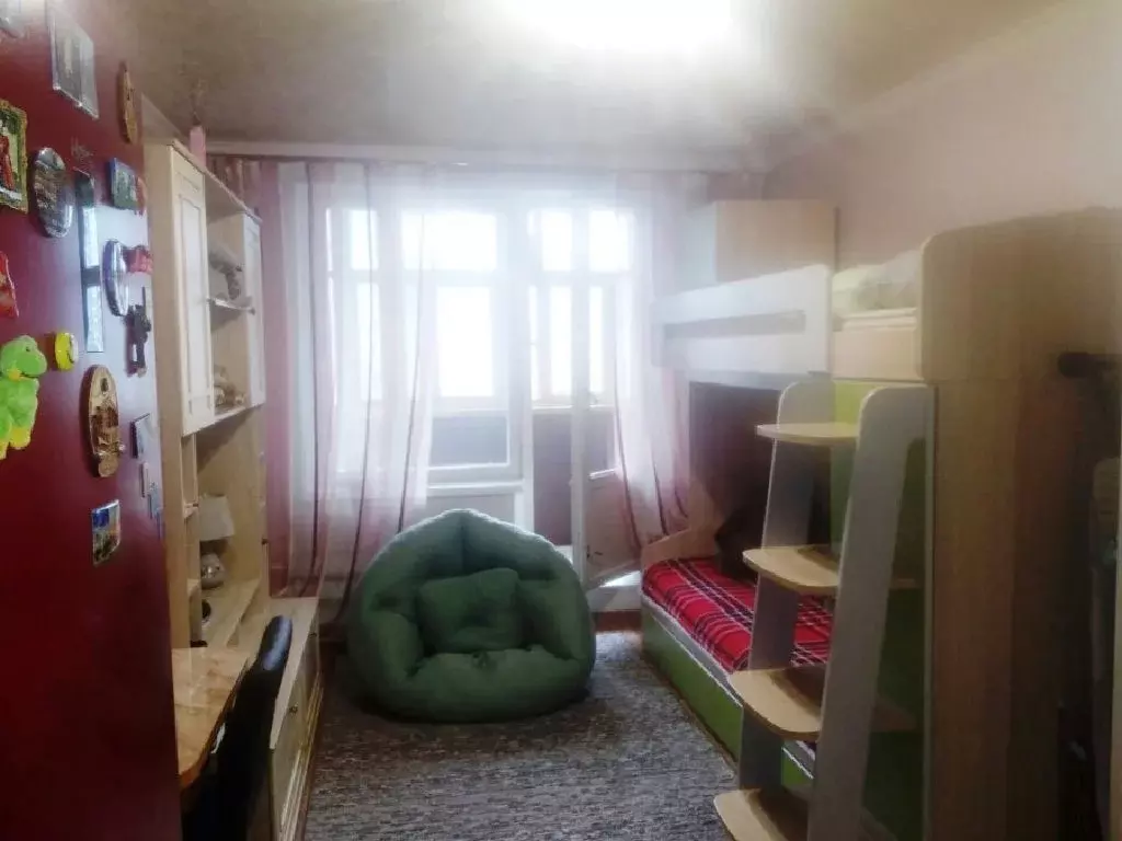 Продается комната в 3-комнатной квартире - Фото 1