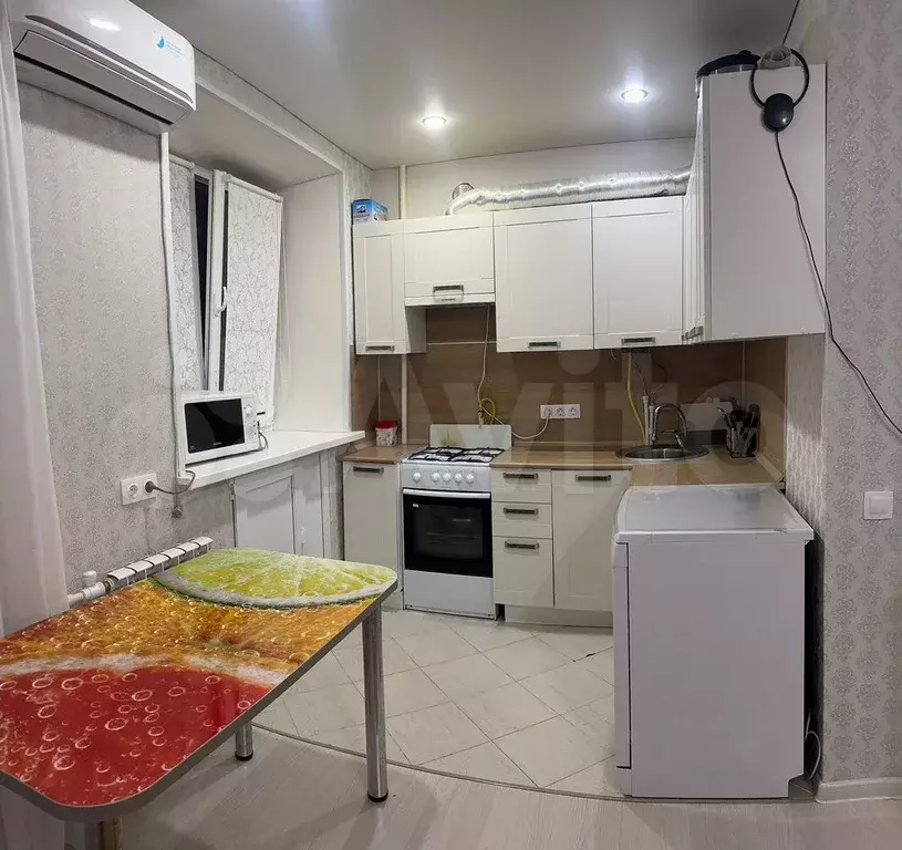 2-к. квартира, 42,6 м, 2/4 эт. - Фото 0