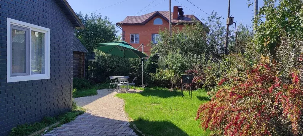 Дом в Татарстан, Зеленодольский район, Октябрьское с/пос, пос. ... - Фото 1