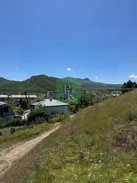 Участок в Крым, Феодосия муниципальный округ, Щебетовка пгт ул. ... - Фото 0