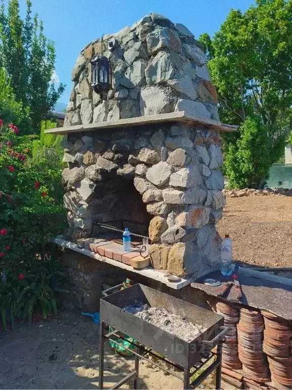 Комната Крым, Алушта муниципальный округ, Партенит пгт ул. Горная, 8 - Фото 2