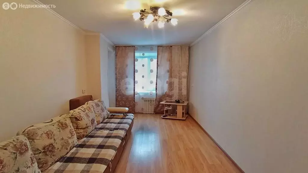 3-комнатная квартира: село Белый Яр, Садовый переулок, 13 (62.1 м) - Фото 1