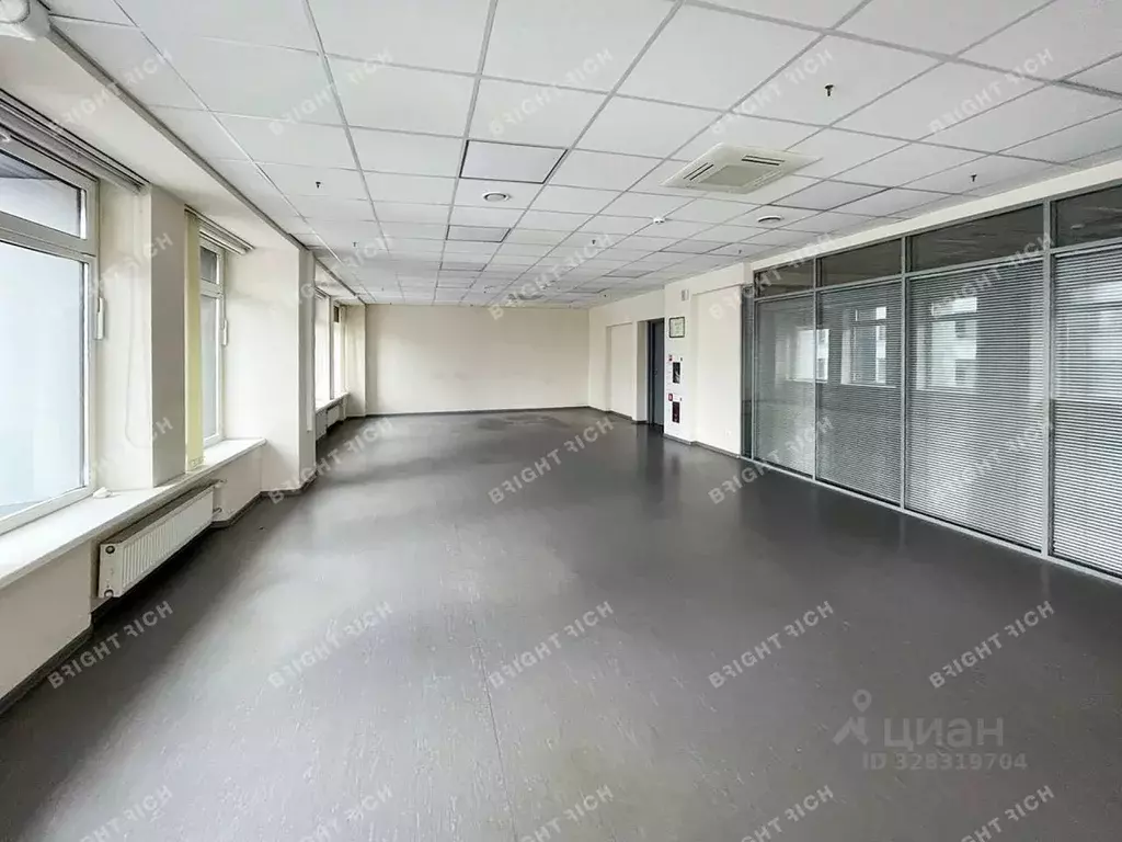 Офис в Санкт-Петербург Уральская ул., 4 (540 м) - Фото 1