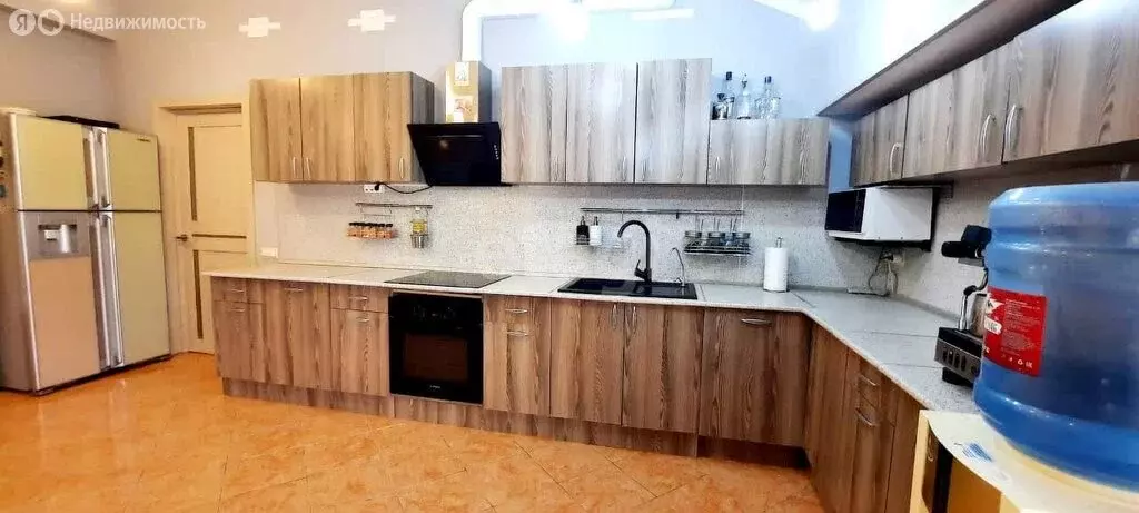 4-комнатная квартира: село Южная Озереевка, улица Свободы, 69 (93 м) - Фото 0