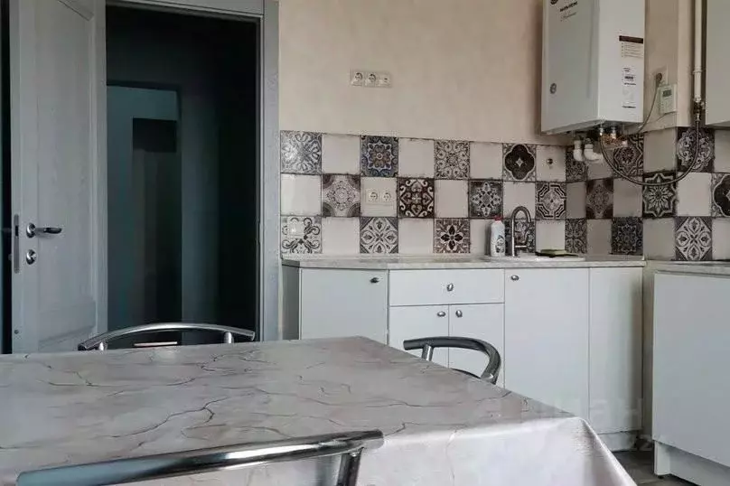 2-к кв. Ростовская область, Новочеркасск ул. Ященко, 8Б (10.0 м) - Фото 2