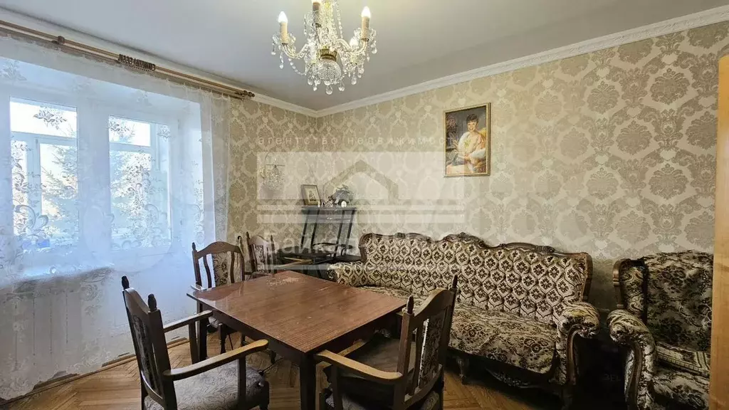 3-к. квартира, 70 м, 3/5 эт. - Фото 1