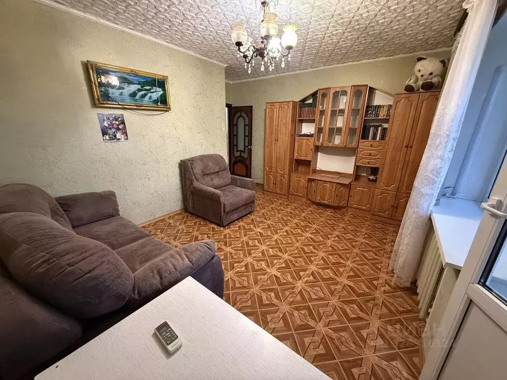 3-к кв. Белгородская область, Губкин ул. Раевского, 12Б (61.8 м) - Фото 1