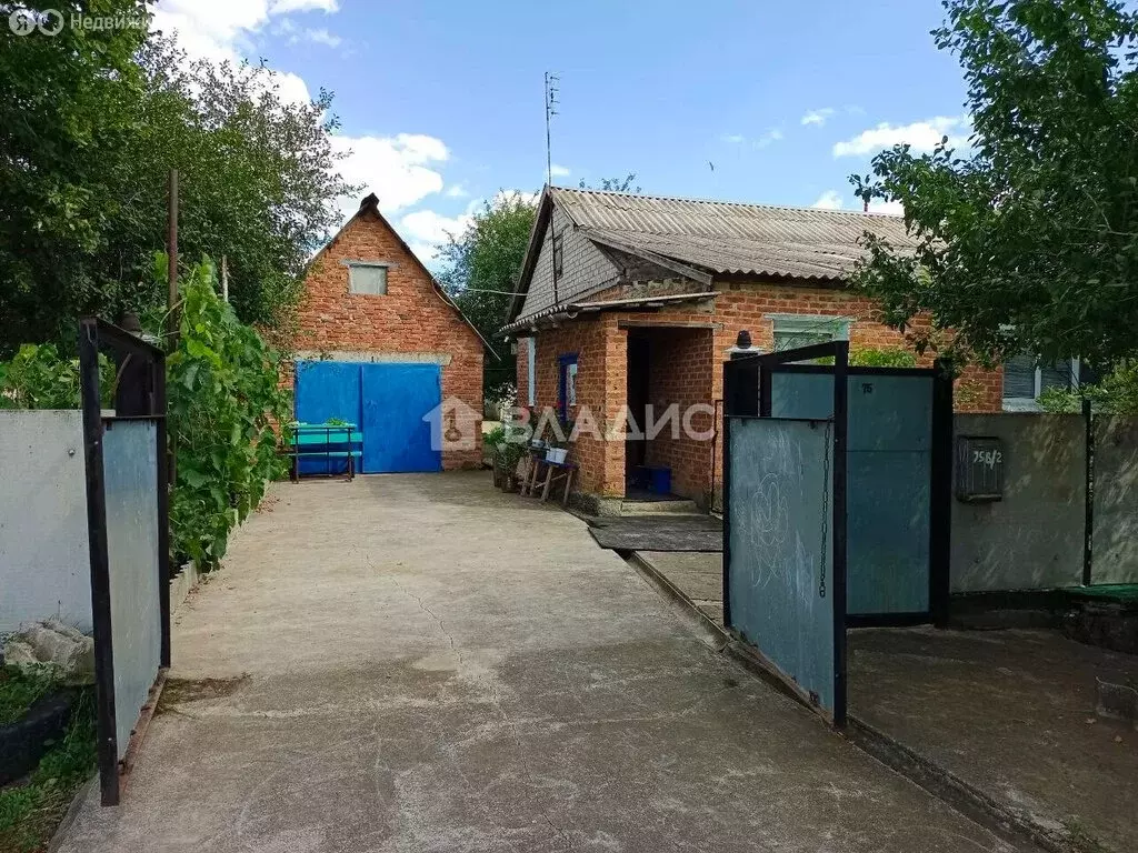 Дом в хутор Красюковский, Центральная улица (77.5 м) - Фото 2