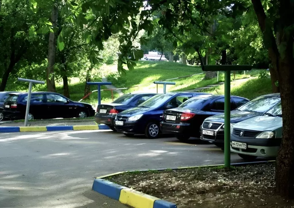 Гараж в Москва ул. Николаева (15 м) - Фото 1