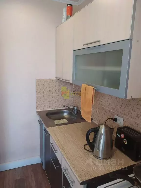 1-к кв. Омская область, Омск Средняя ул., 7 (34.0 м) - Фото 0