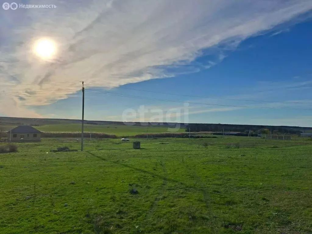 Участок в Чистенское сельское поселение, село Трудолюбово, Тепличная ... - Фото 0