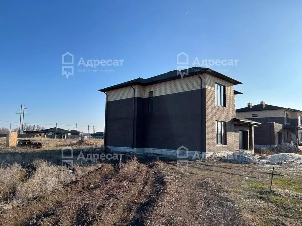 Дом в Волгоградская область, Краснослободск Среднеахтубинский район, ... - Фото 0