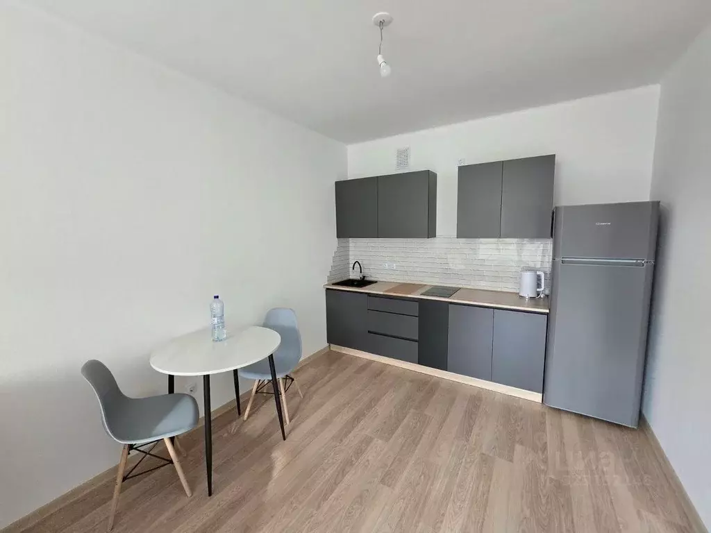 1-к кв. Свердловская область, Екатеринбург ул. Южногорская, 3/2 (42.0 ... - Фото 0