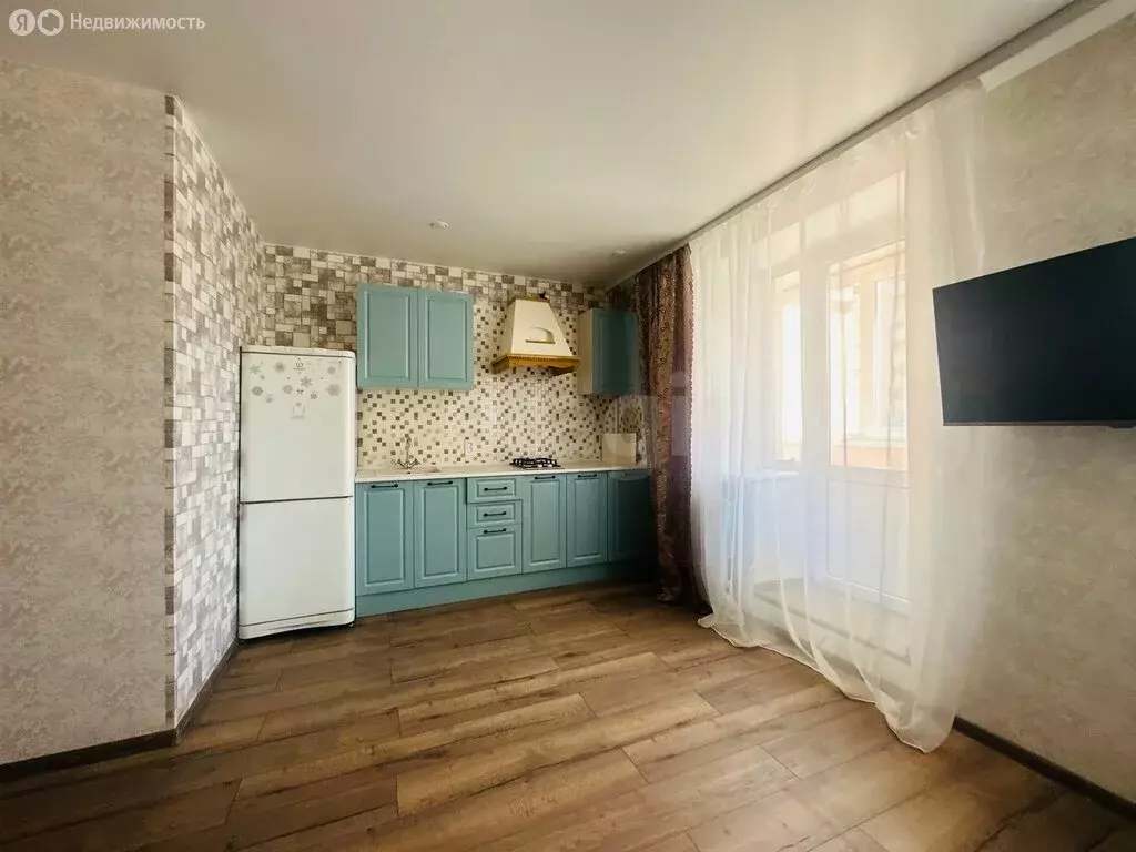 Квартира-студия: Саратов, улица имени С.П. Лисина, 13 (30.1 м) - Фото 1
