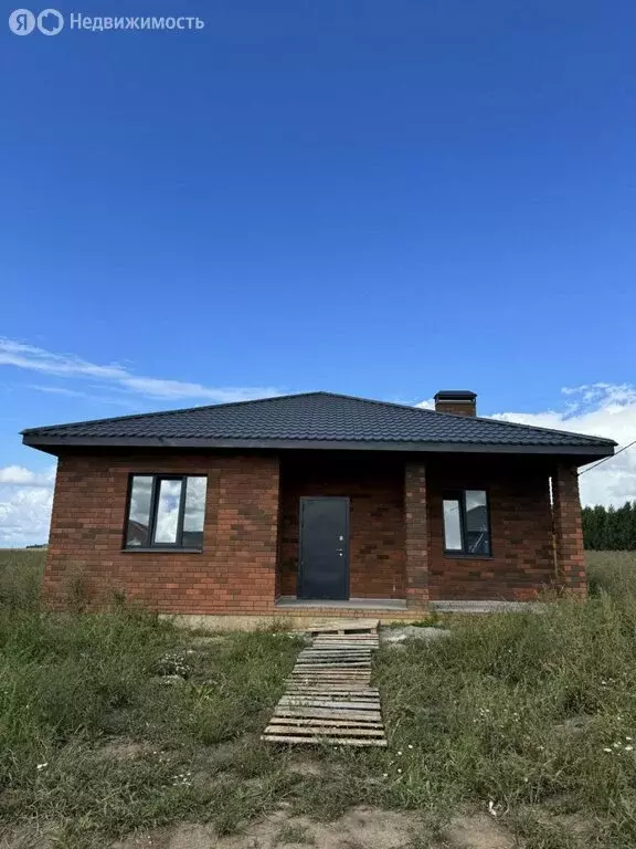 Дом в Лаишевский район, Никольское сельское поселение, село Сапуголи ... - Фото 0