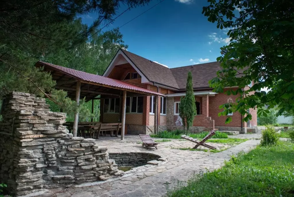 Дом в Самарская область, Самара Партизанская ул., 46 (180 м) - Фото 1