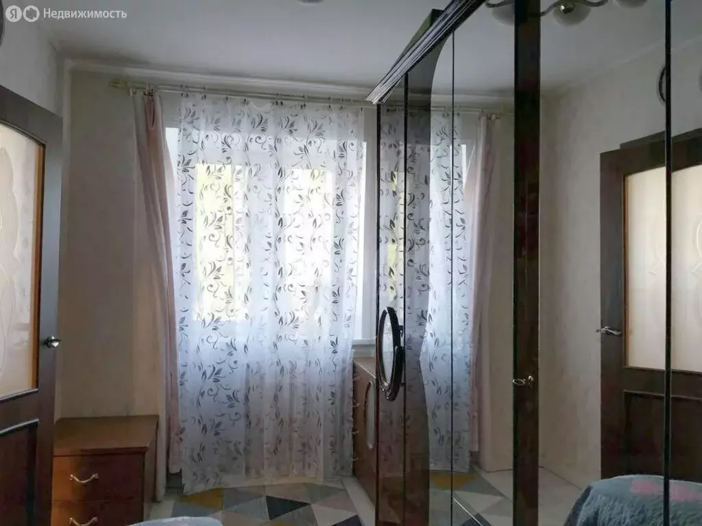 2-комнатная квартира: Тюмень, проезд Геологоразведчиков, 7 (43.8 м) - Фото 2