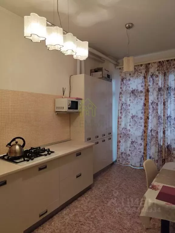 1-к кв. Краснодарский край, Геленджик ул. Савицкого, 9 (40.5 м) - Фото 0