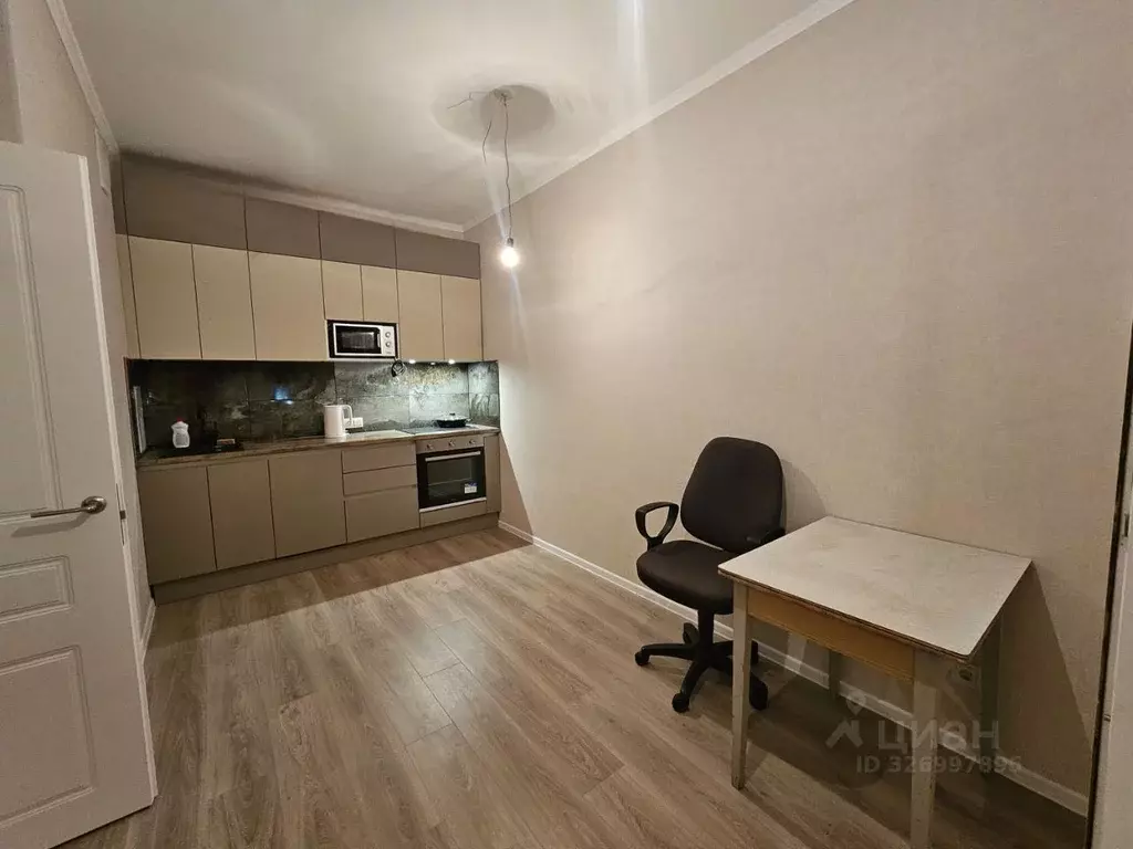 1-к кв. Санкт-Петербург пос. Шушары, ул. Нины Петровой, 6к3 (33.8 м) - Фото 1