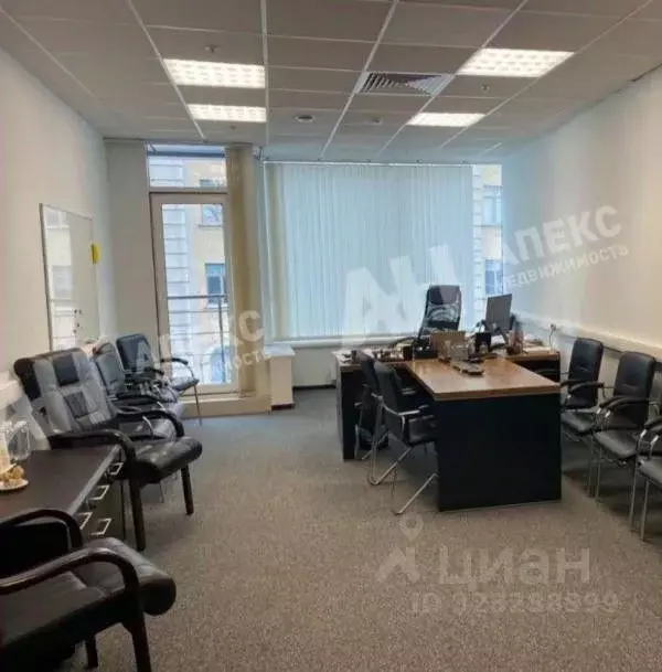 Помещение свободного назначения в Москва Летниковская ул., 10С4 (1012 ... - Фото 1