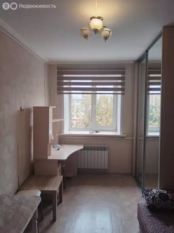 1к в 4-комнатной квартире (11.7 м) - Фото 1