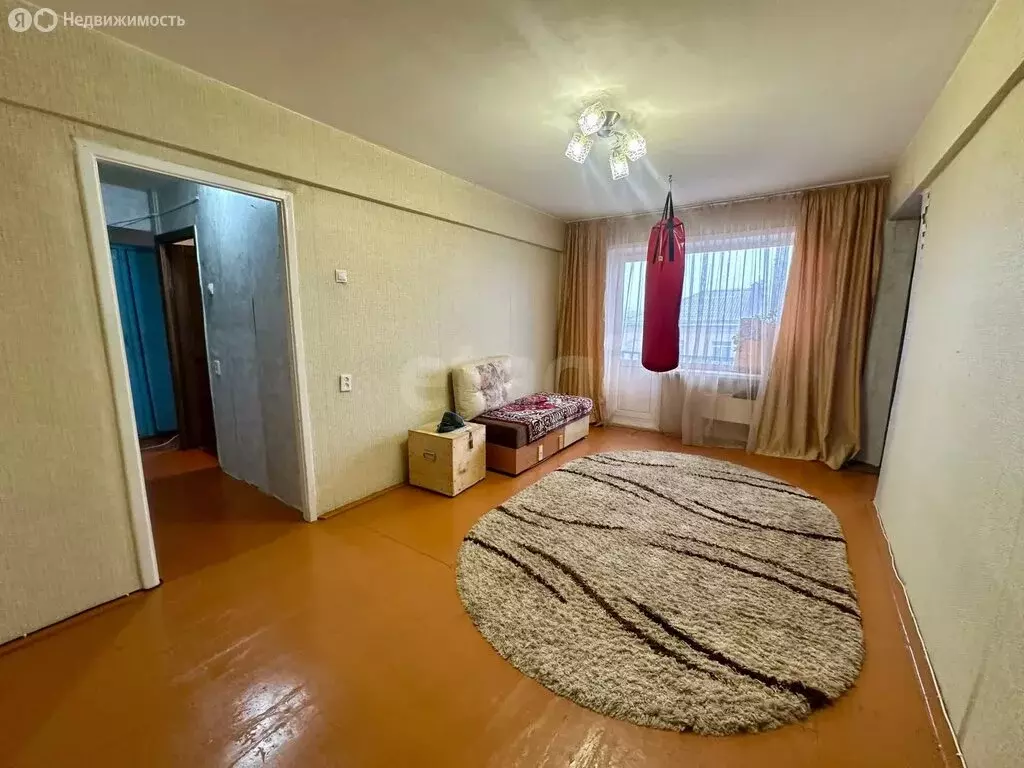 4-комнатная квартира: Ачинск, улица Чкалова, 43 (58.5 м) - Фото 2