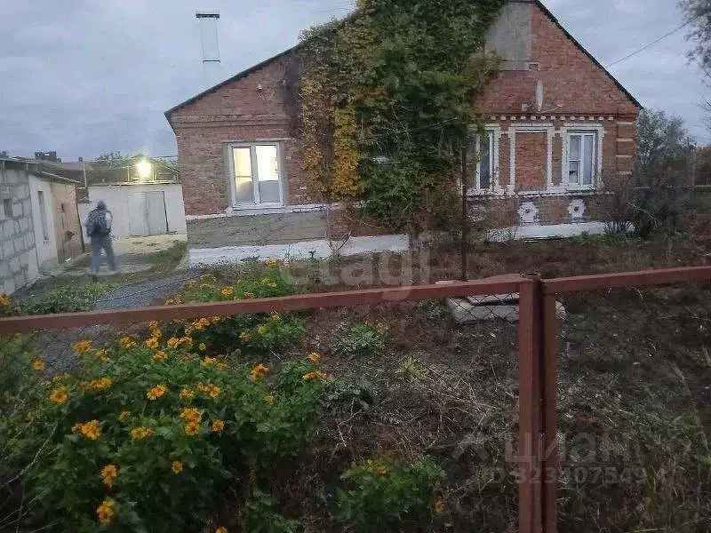 Дом в Ростовская область, Азовский район, Елизаветинское с/пос, ... - Фото 2