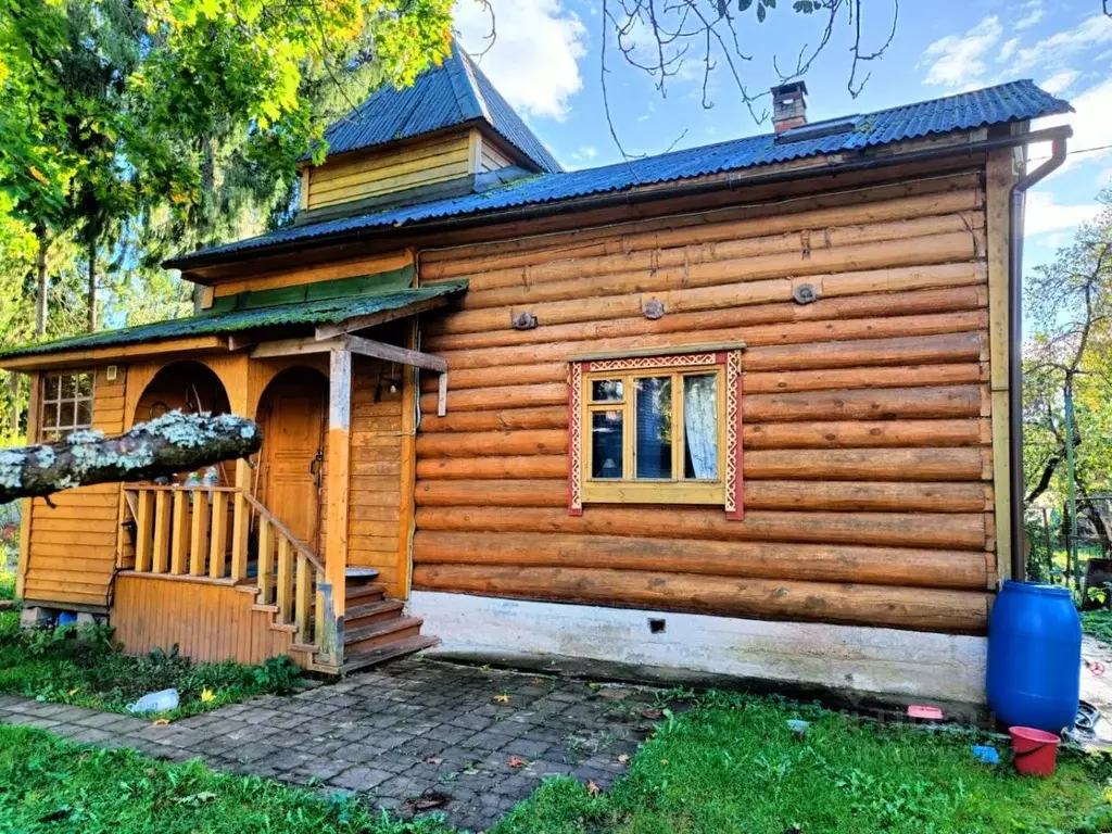 Дом в Ленинградская область, Гатчинский район, Вырица городской ... - Фото 1