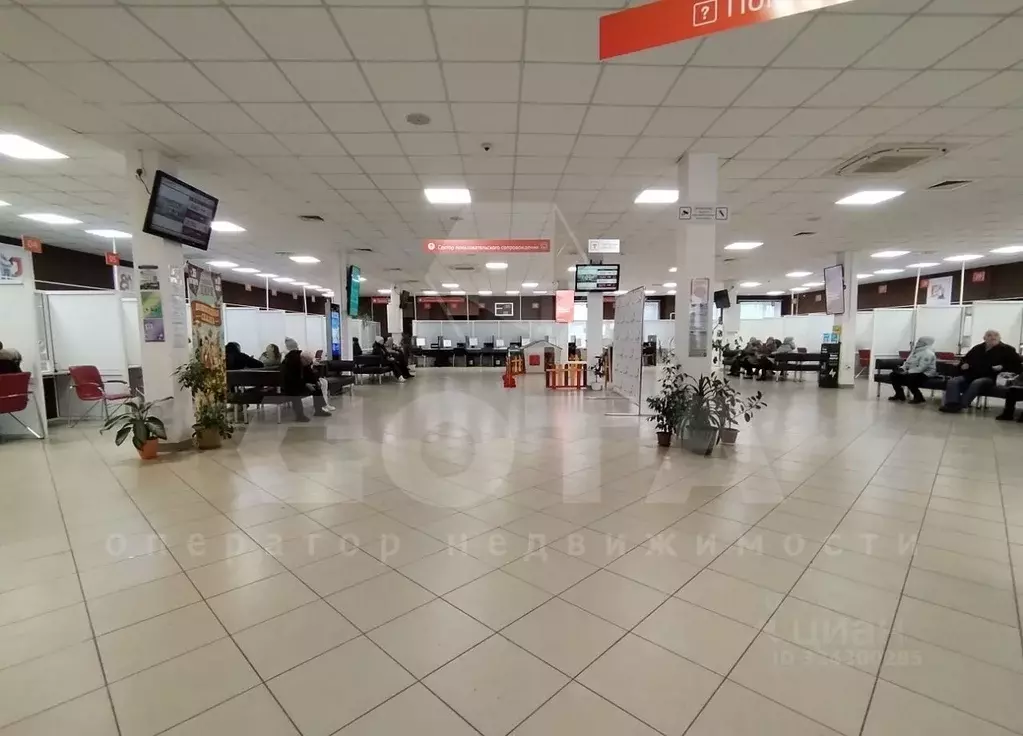 Помещение свободного назначения в Омская область, Омск ул. Богдана ... - Фото 1