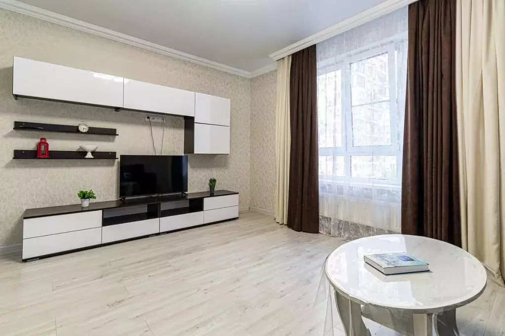 2-к кв. Краснодарский край, Краснодар ул. Героев-Разведчиков, 6к3 ... - Фото 0