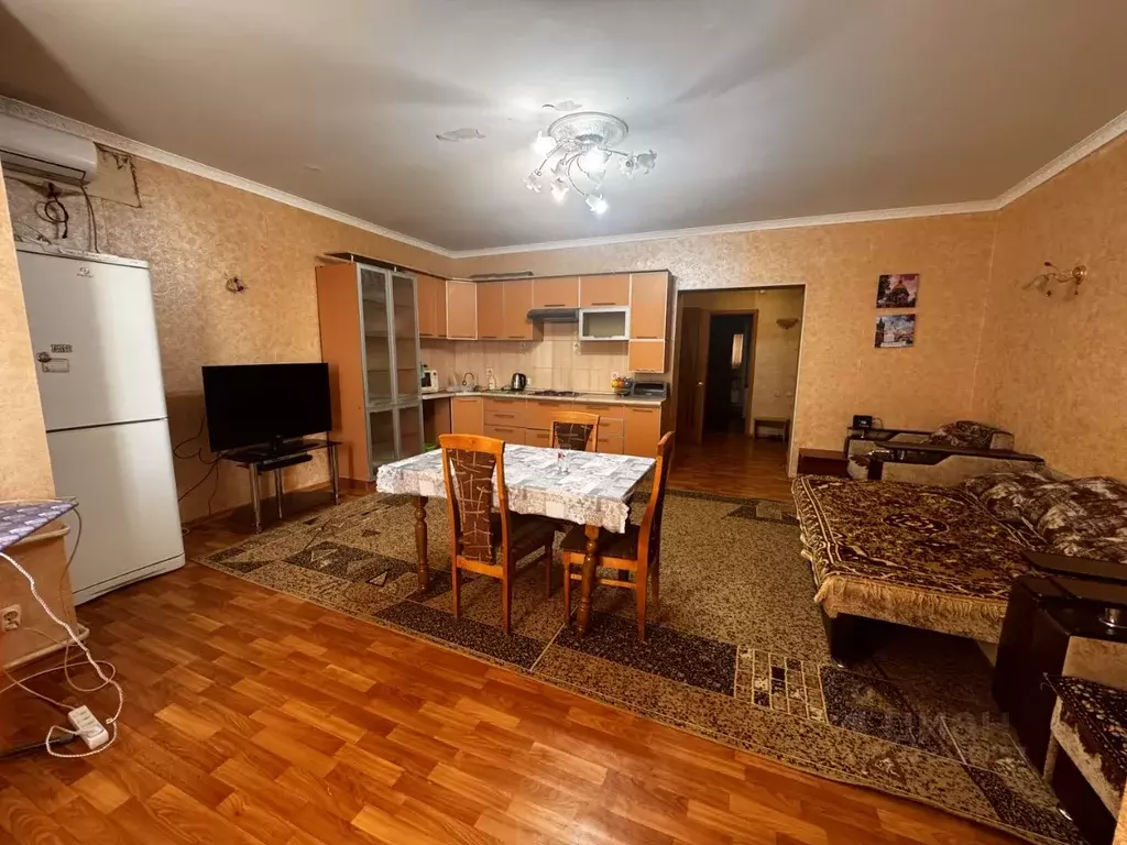 2-к кв. Астраханская область, Астрахань ул. Сен-Симона, 42к4 (57.0 м) - Фото 2