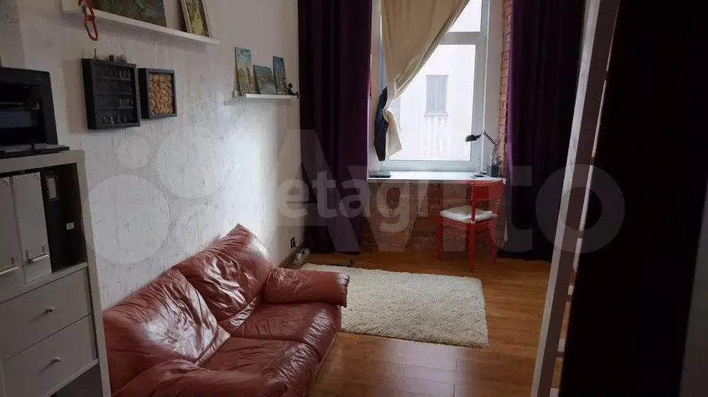 Комната 14 м в 4-к., 4/5 эт. - Фото 0