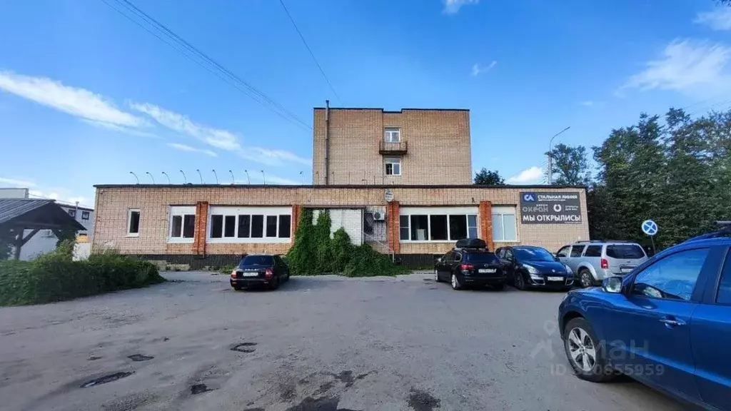 Помещение свободного назначения в Новгородская область, Великий ... - Фото 1