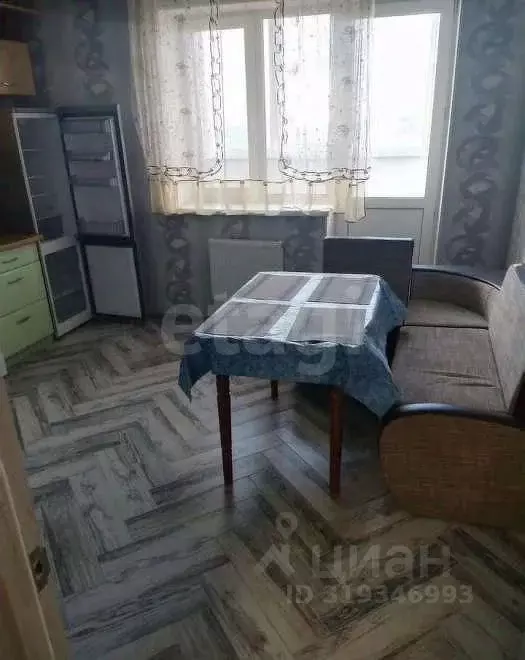1-к кв. Тюменская область, Тюмень ул. Дружбы, 73 (42.0 м) - Фото 1