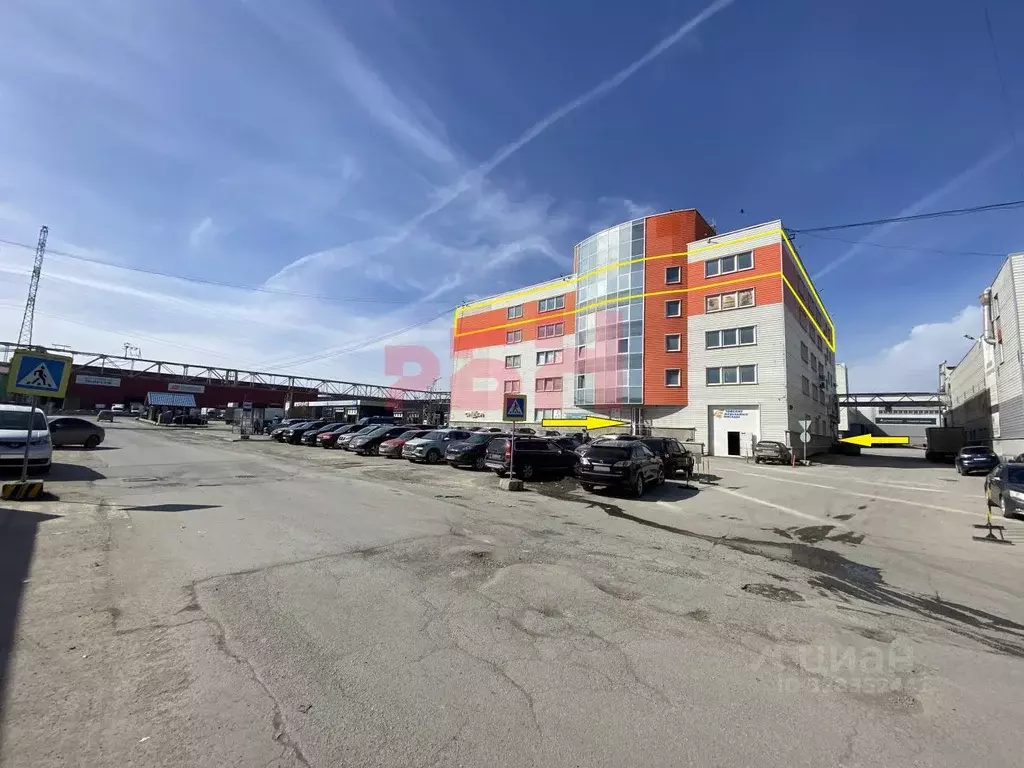 Офис в Свердловская область, Екатеринбург ул. Черняховского, 86к10 ... - Фото 1