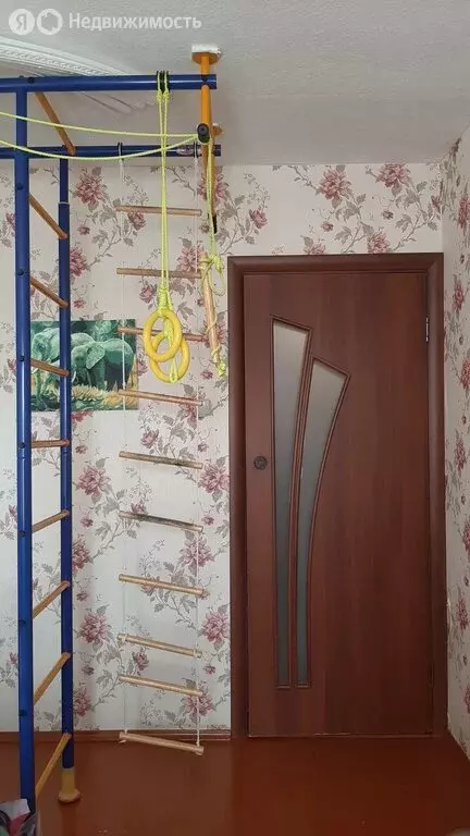 3-комнатная квартира: Братск, улица Маршала Жукова, 8 (63.7 м) - Фото 0